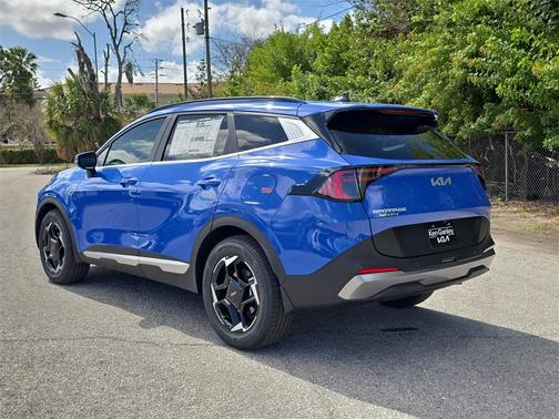 2026 Kia Sportage EX