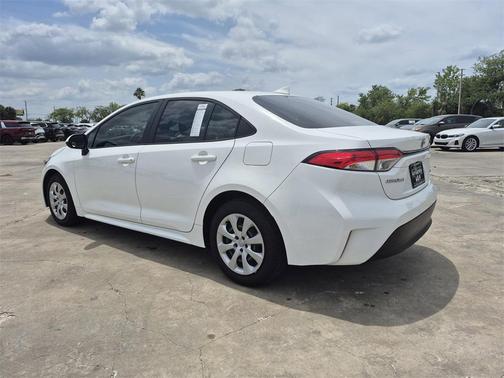 2023 Toyota Corolla Hybrid LE