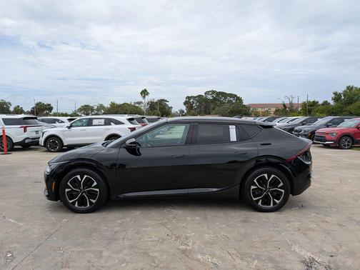 Aurora Black Pearl 2023 Kia EV6 GT-Line