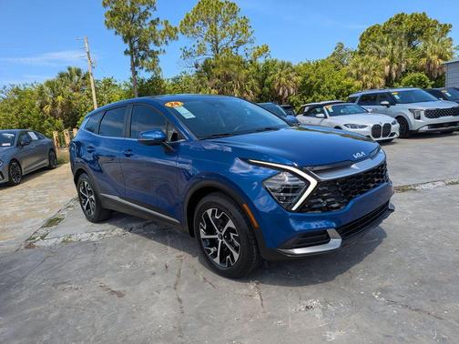 Sapphire Blue 2024 Kia Sportage EX