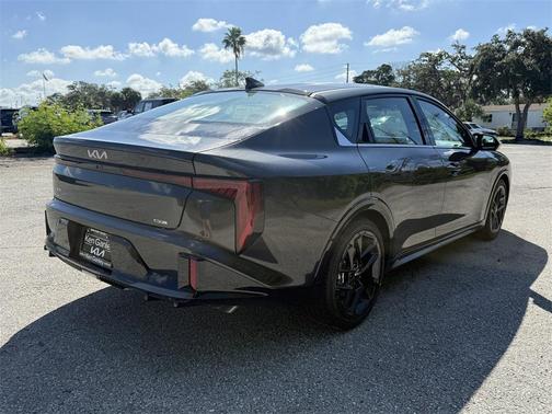2025 Kia K4 GT-Line Turbo