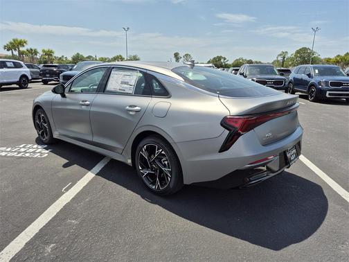 2025 Kia K5 GT-Line