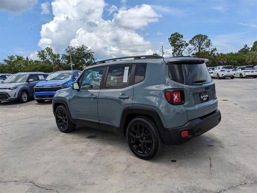 2017 Jeep Renegade Altitude
