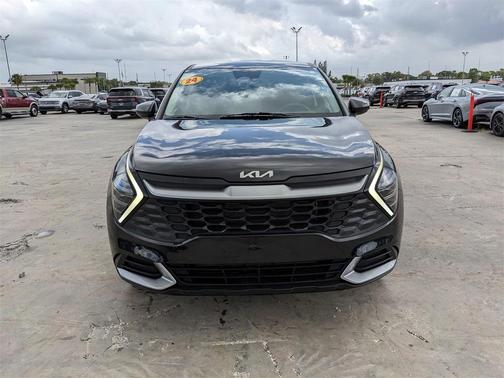 2024 Kia Sportage LX