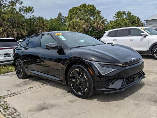 Ebony Black 2025 Kia EV6 GT-Line