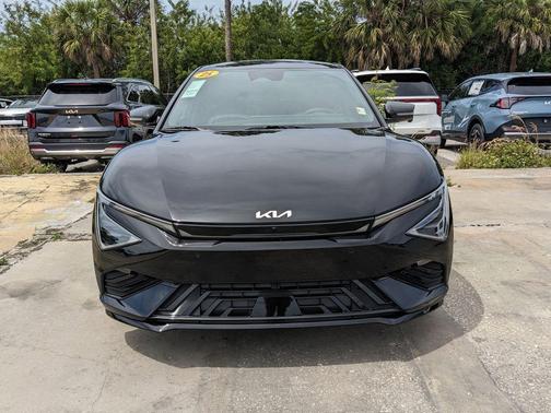 Ebony Black 2025 Kia EV6 GT-Line