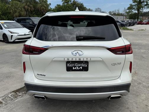 2019 INFINITI QX50 ESSENTIAL