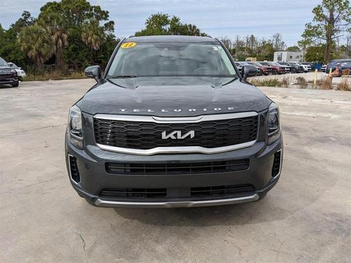2022 Kia Telluride S