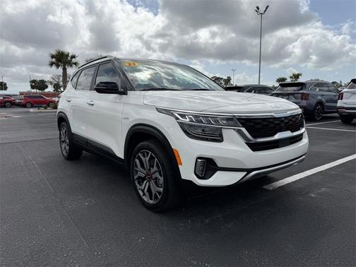 2023 Kia Seltos SX