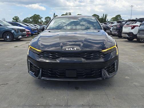 Aurora Black Pearl 2026 Kia K5 GT-Line