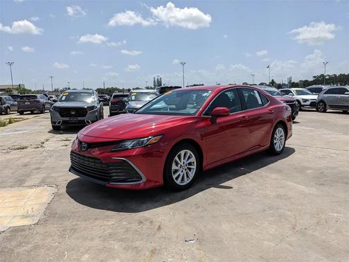 2024 Toyota Camry LE