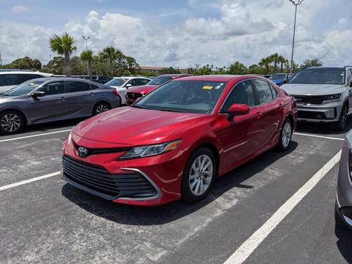 2024 Toyota Camry LE