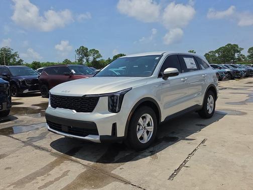 Ivory Silver 2026 Kia Sorento LX