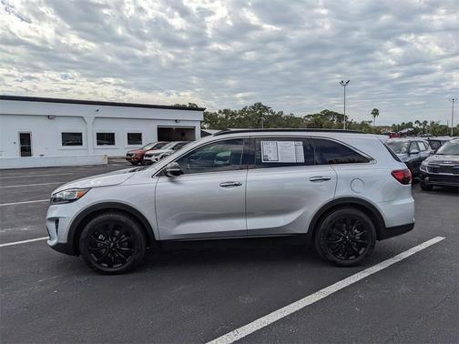 2020 Kia Sorento S