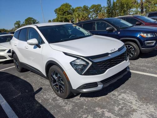 2023 Kia Sportage EX