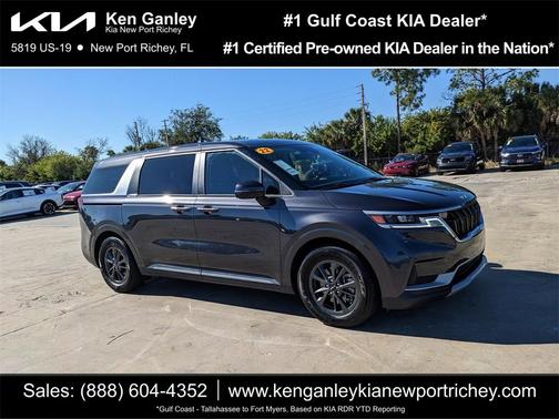 2022 Kia Carnival LX