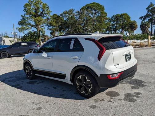 2024 Kia Niro EV Wind