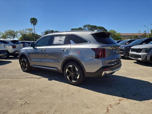 Steel Gray 2026 Kia Sorento Hybrid EX