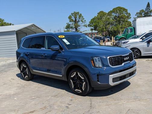 2023 Kia Telluride EX