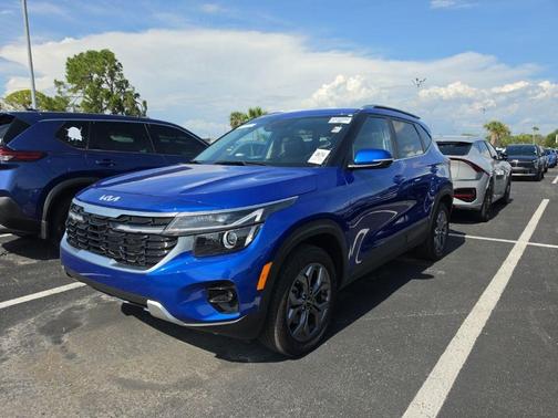 Neptune Blue 2024 Kia Seltos S