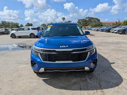 Neptune Blue 2024 Kia Seltos S