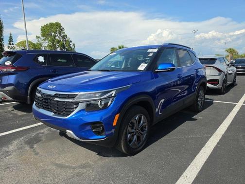 Neptune Blue 2024 Kia Seltos S