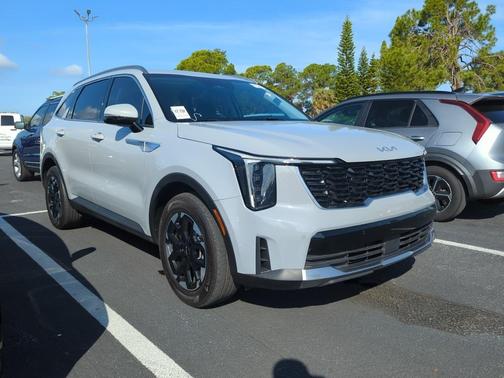 2024 Kia Sorento S