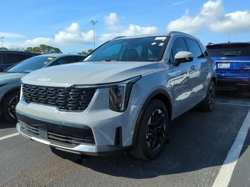 2024 Kia Sorento S