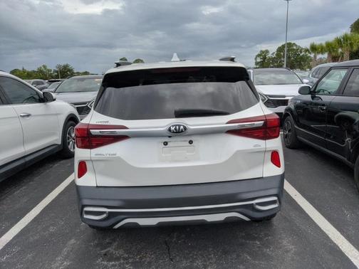 2021 Kia Seltos EX