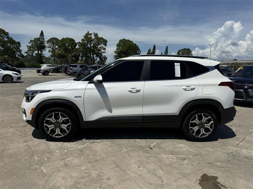 2021 Kia Seltos EX