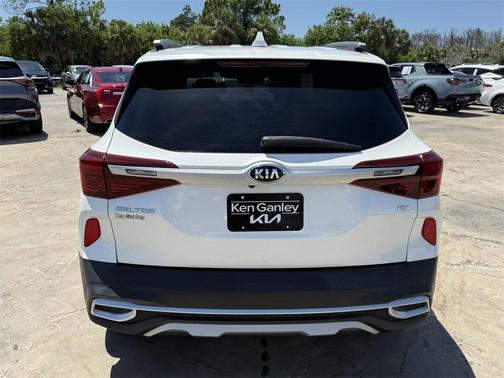 2021 Kia Seltos EX