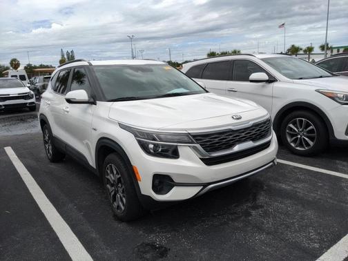 2021 Kia Seltos EX