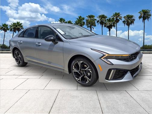 2025 Kia K5 GT-Line