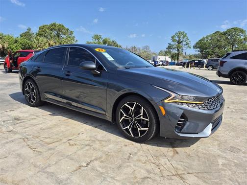 2022 Kia K5 LXS
