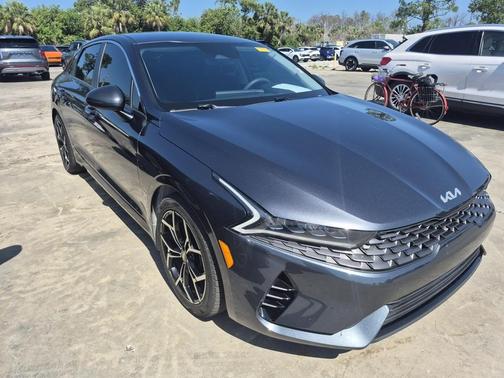 2022 Kia K5 LXS