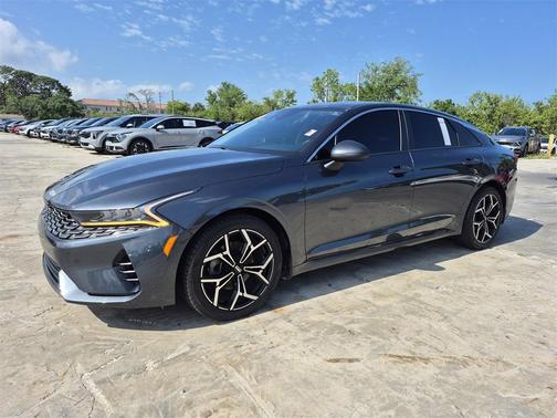2022 Kia K5 LXS
