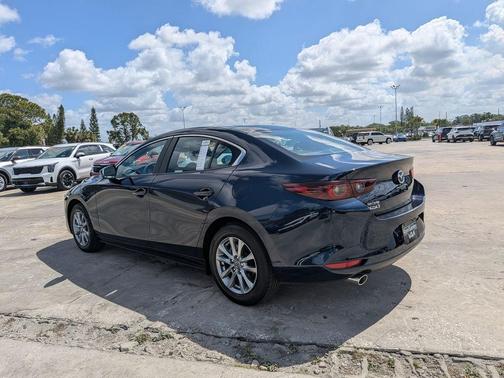 2026 Mazda Mazda3 FWD