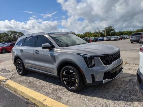 2024 Kia Sorento S