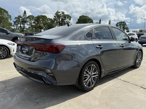 2022 Kia Forte GT-Line