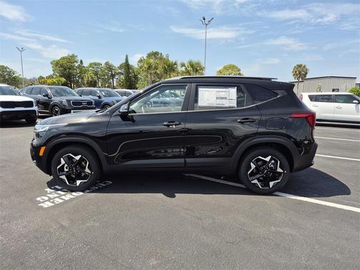 2025 Kia Seltos S