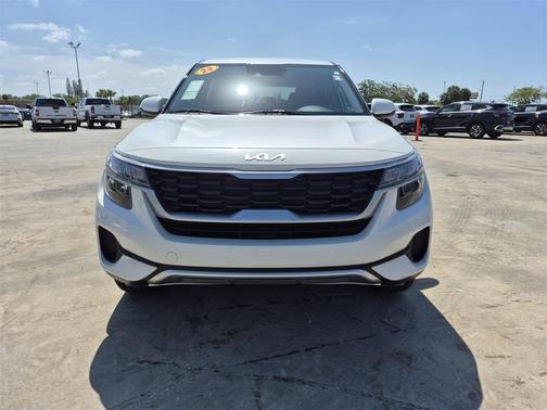 2023 Kia Seltos LX