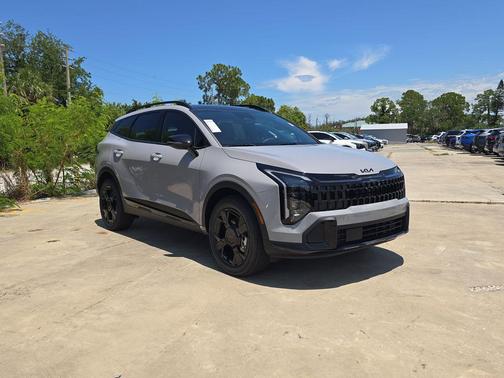Wolf Gray 2026 Kia Sportage Hybrid X-Line