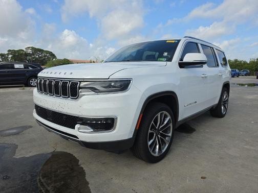 Bright White Clearcoat 2022 Jeep Wagoneer Series III