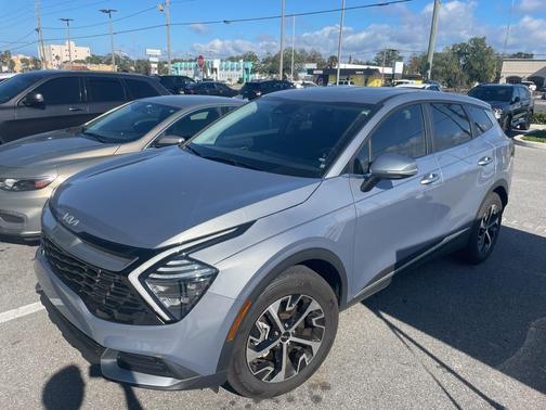 2024 Kia Sportage EX