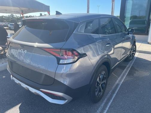 2024 Kia Sportage EX