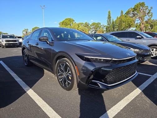 2023 Toyota Crown Limited