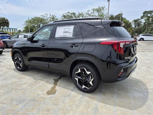 2025 Kia Seltos S
