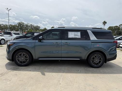 2026 Kia Carnival SX