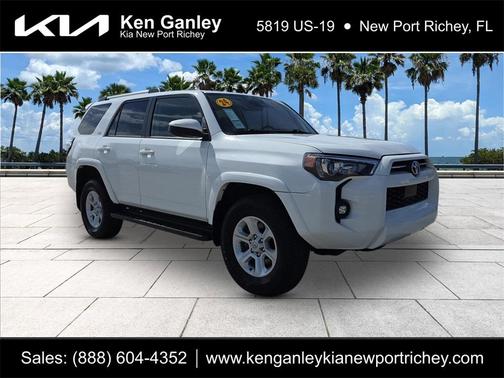 2024 Toyota 4Runner SR5