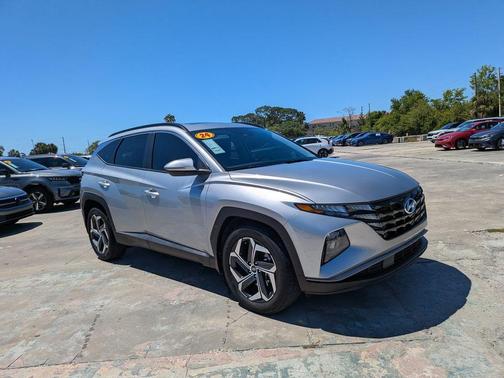 Shimmering Silver 2024 Hyundai TUCSON SEL